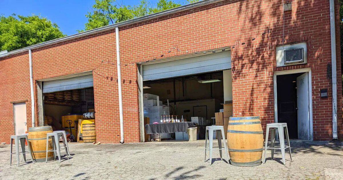 ndependent Distilling Company