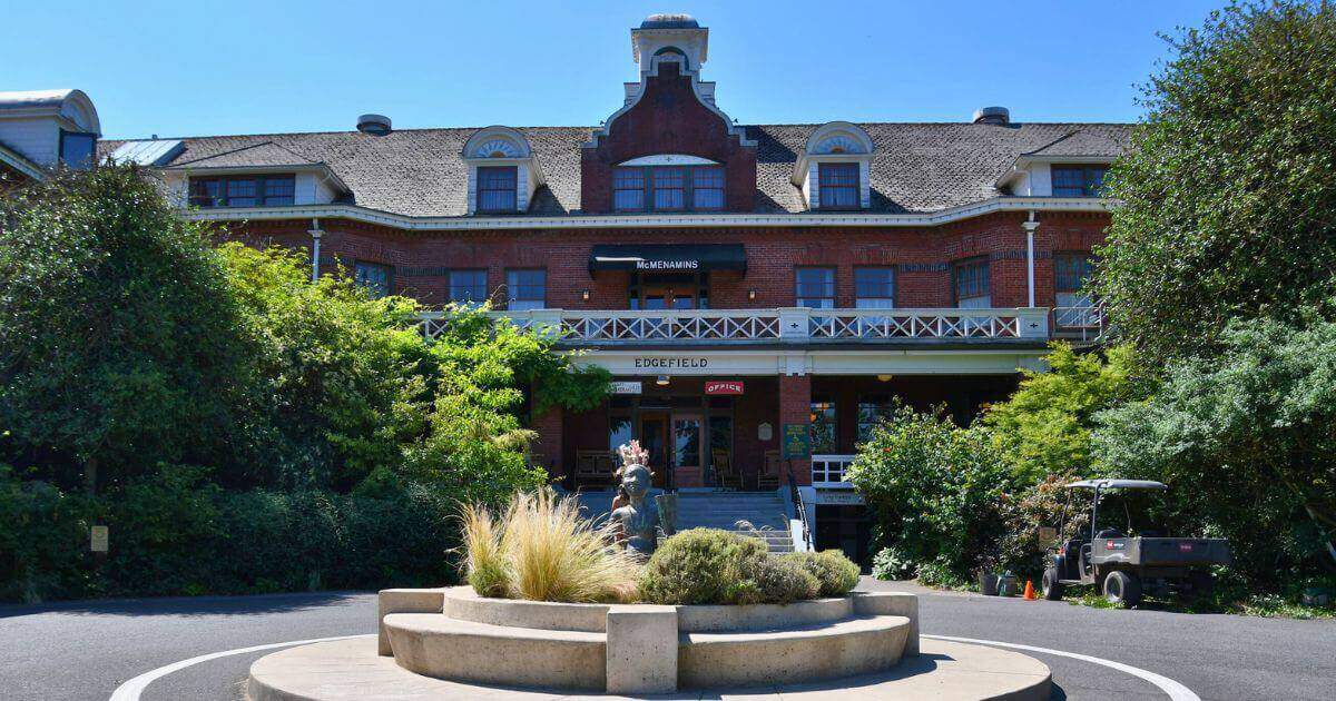 McMenamins Edgefield Distillery