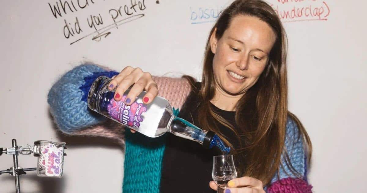WOMEN-OWNED RUM BRANDS: THE COMPLETE GLOBAL LIST Rum et al. — Dr. Robyn Smith